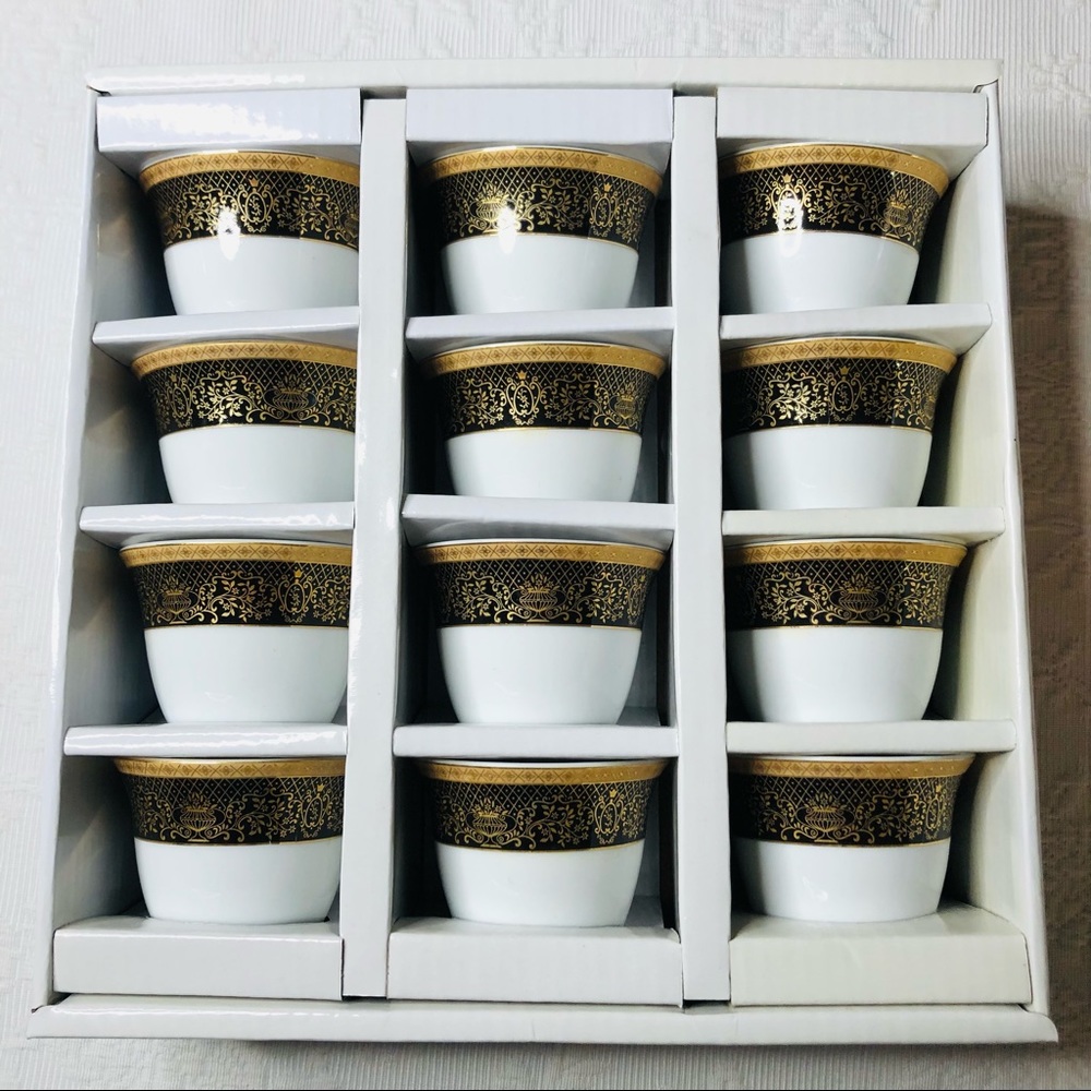 Kyoto Fine Porcelain Gold Trim 12 Cawa Cups